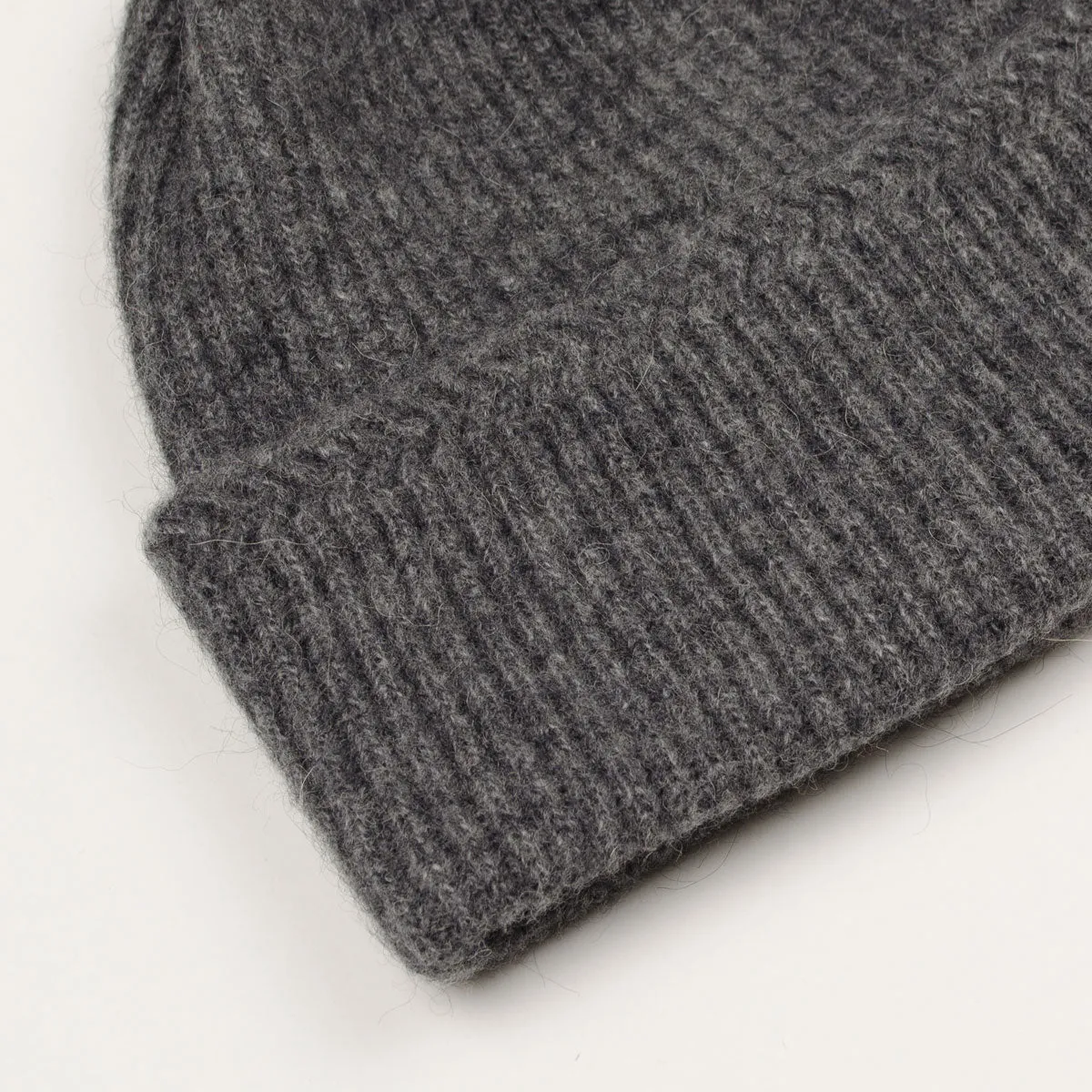 cableami - Baby Alpaca Beanie - Gray