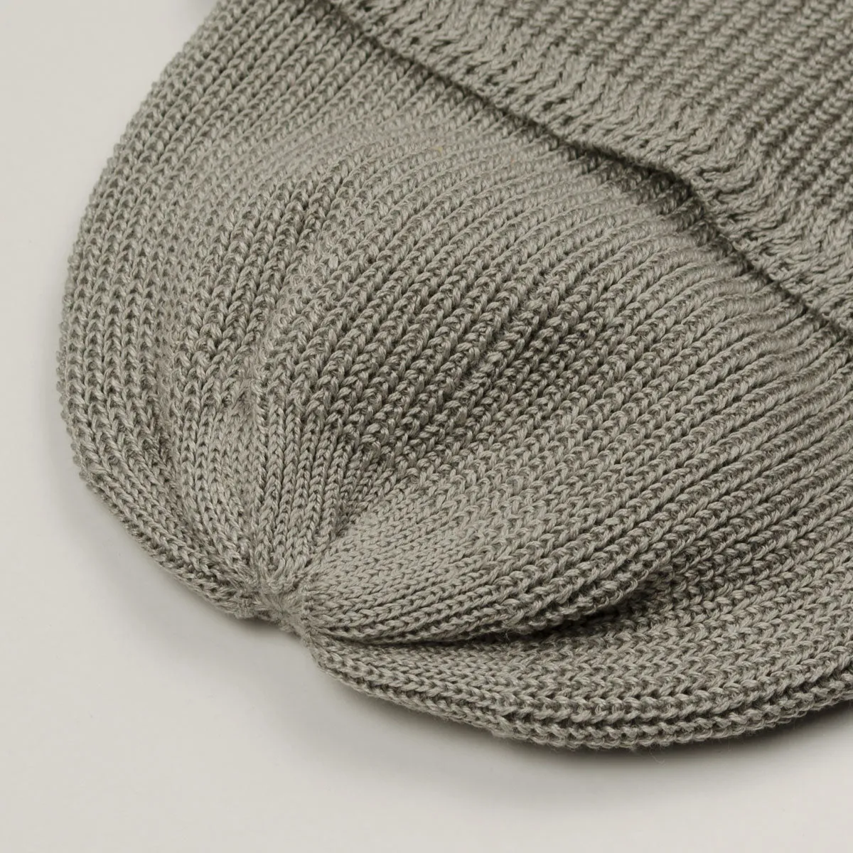 Stylish Gray Linen Waffle Beanie for Versatile Fashion