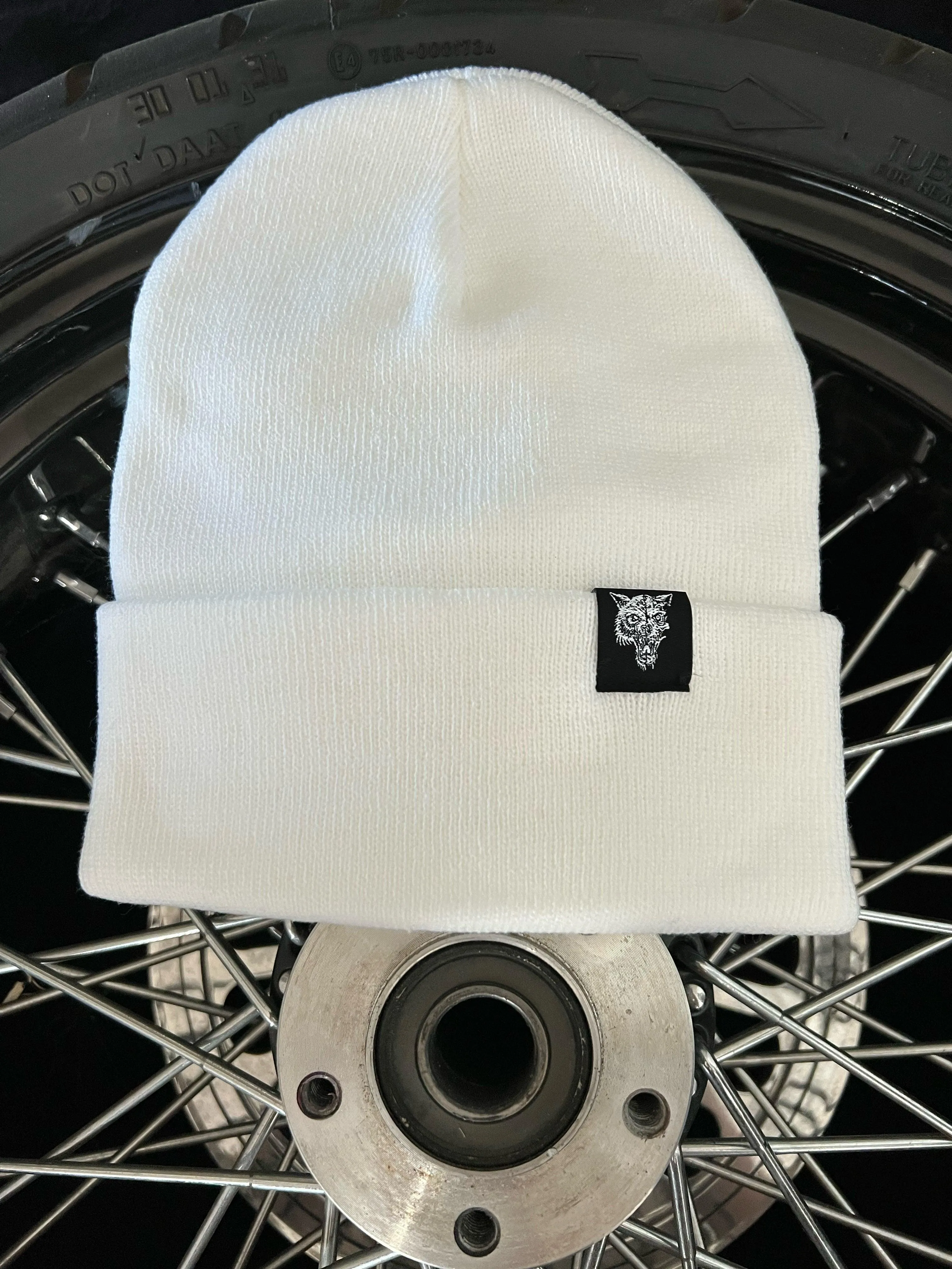 LONE WOLF WHITE BEANIE