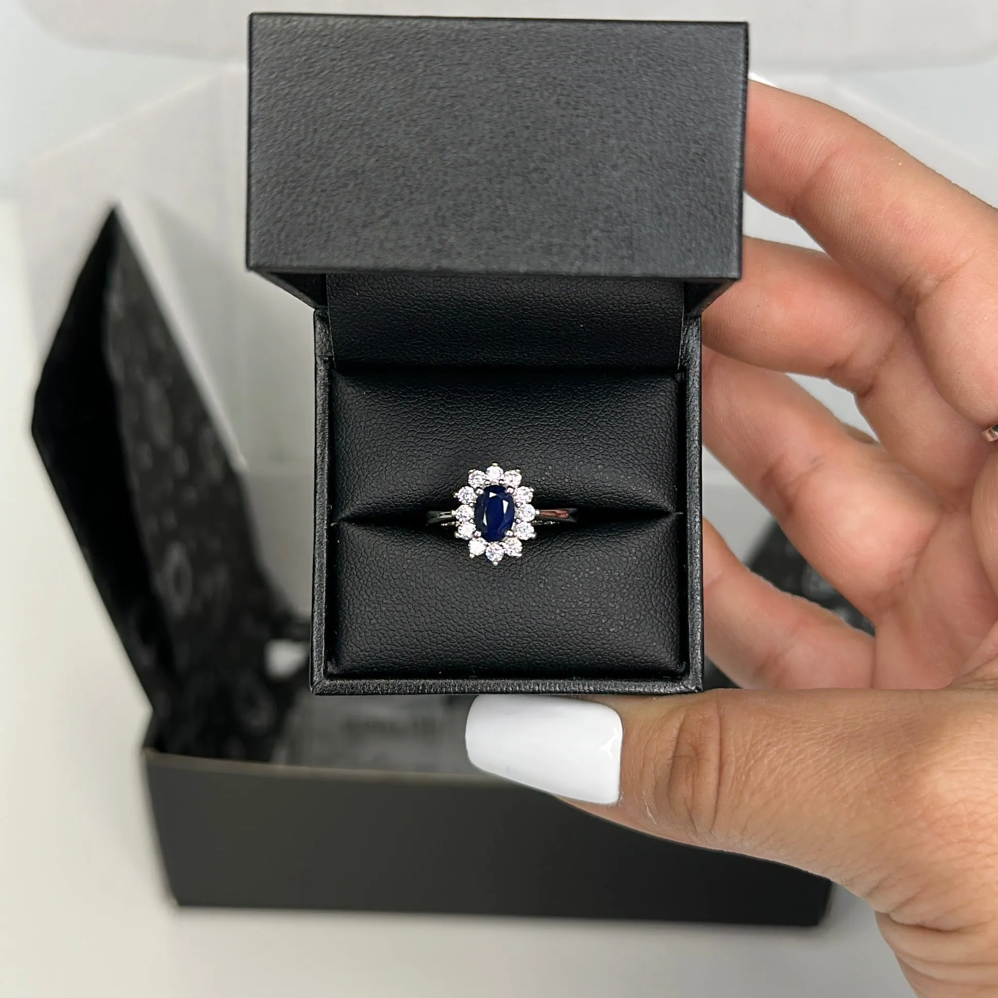 PRINCESS DIANA BLUE SAPPHIRE RING