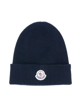 Stylish Ribbed Knit Beanie with Logo Patch – Trendy Winter Hat for Men and Women