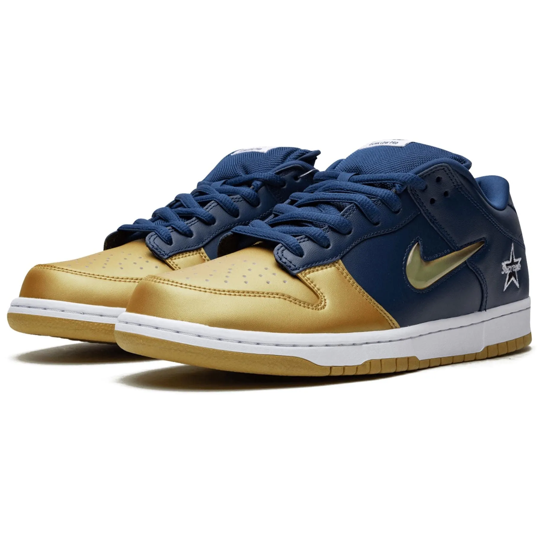 Supreme x Nike Dunk SB Low QS 'Metallic Gold'